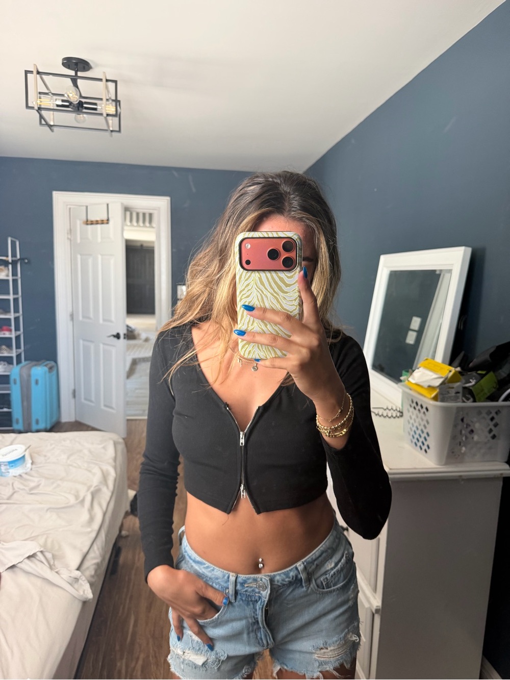 SHEIN Black Ribbed Crewneck Top